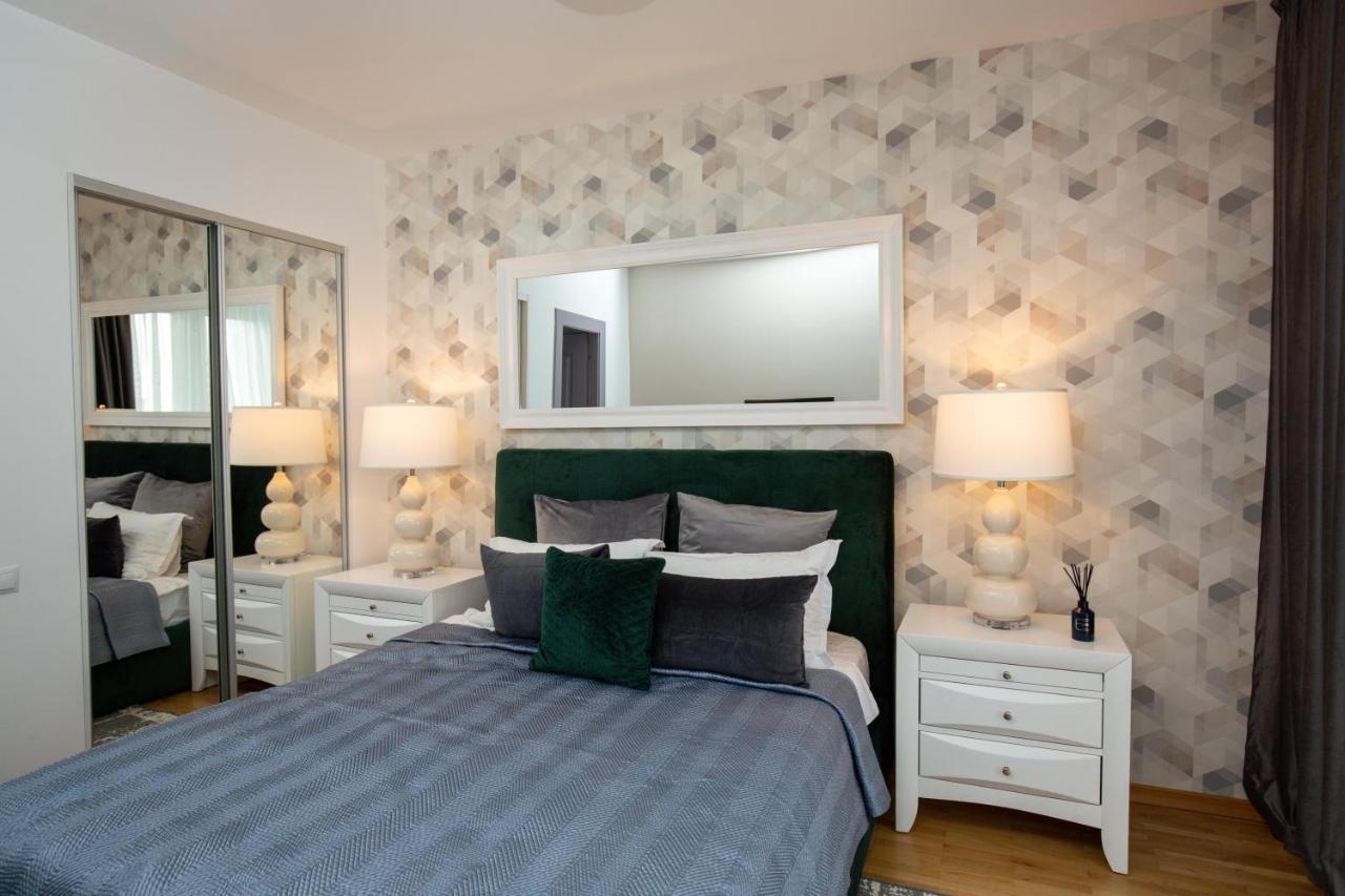 בוקרשט Metropole Apartments Royal Ateneum מראה חיצוני תמונה