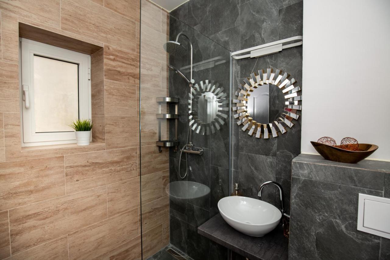 בוקרשט Metropole Apartments Royal Ateneum מראה חיצוני תמונה