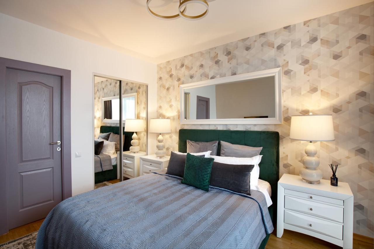 בוקרשט Metropole Apartments Royal Ateneum מראה חיצוני תמונה